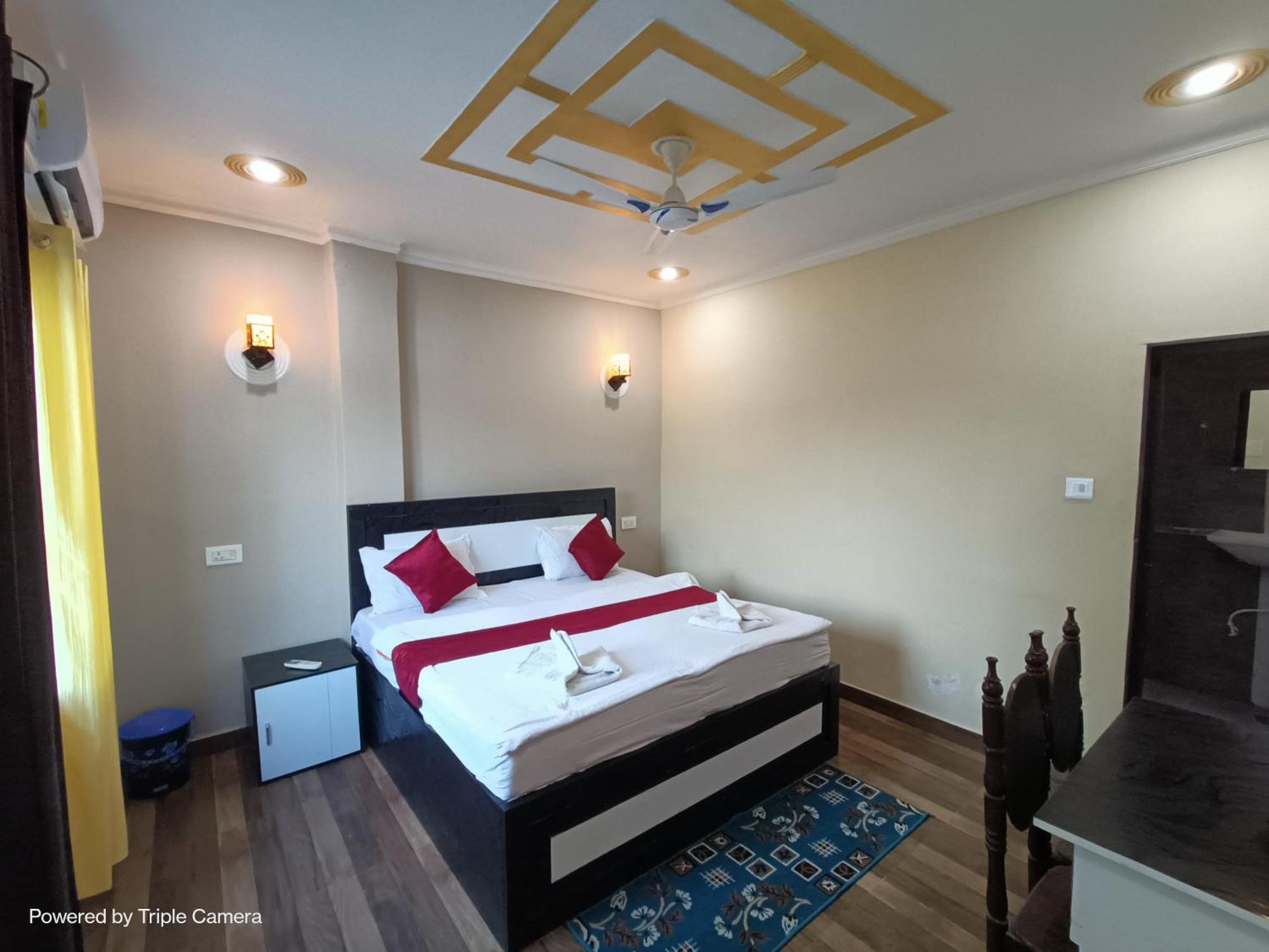 Mohit In Paying Guest House Varanasi Esterno foto